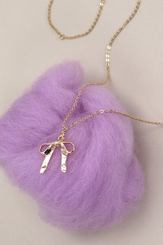 Gold Bow Necklace